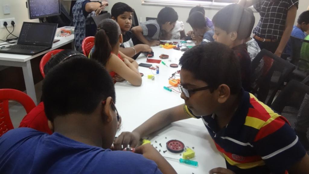 Mechatron Robotics & Coding Classes 2